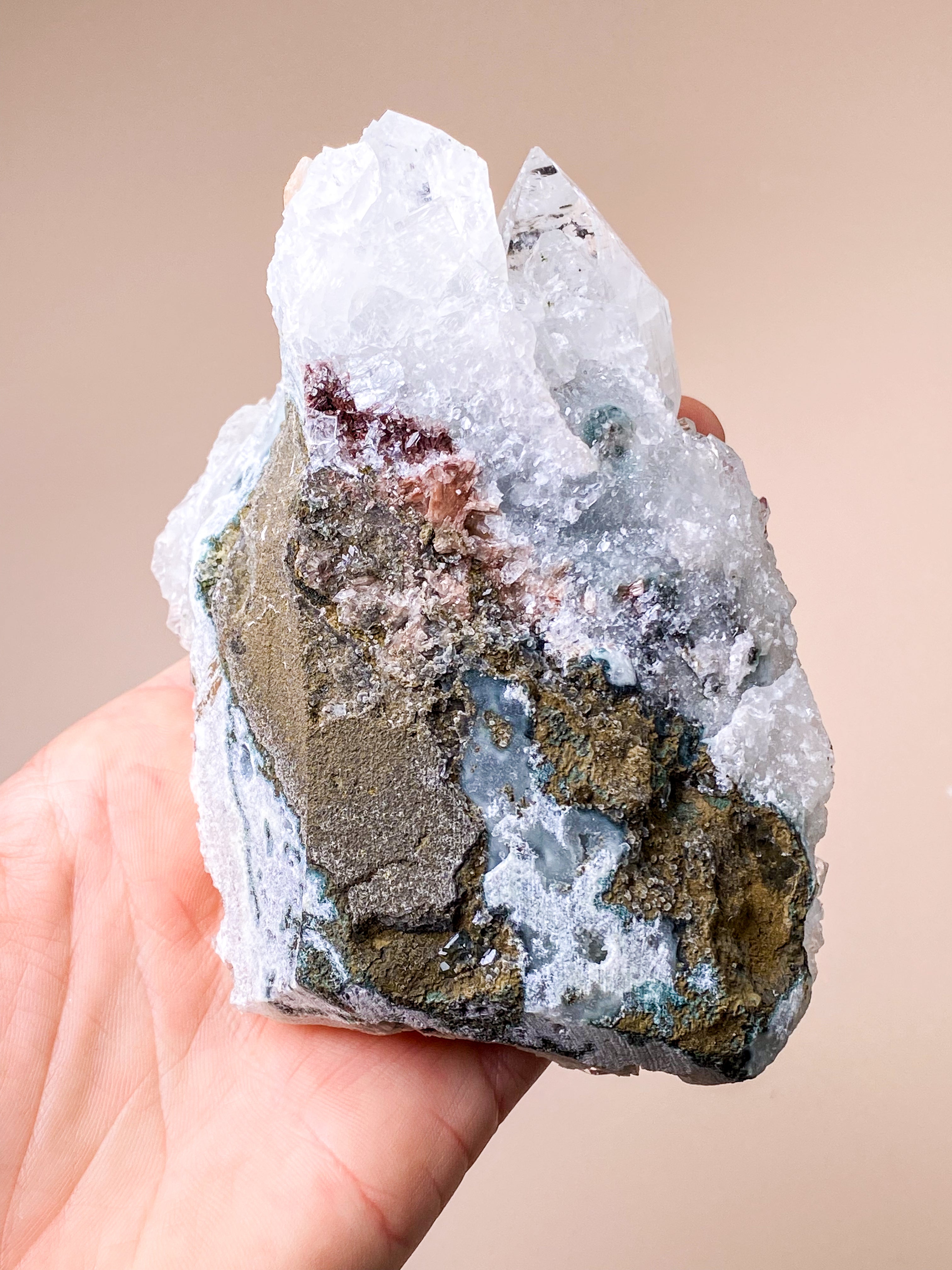 Apofyllitkluster (nr 81)