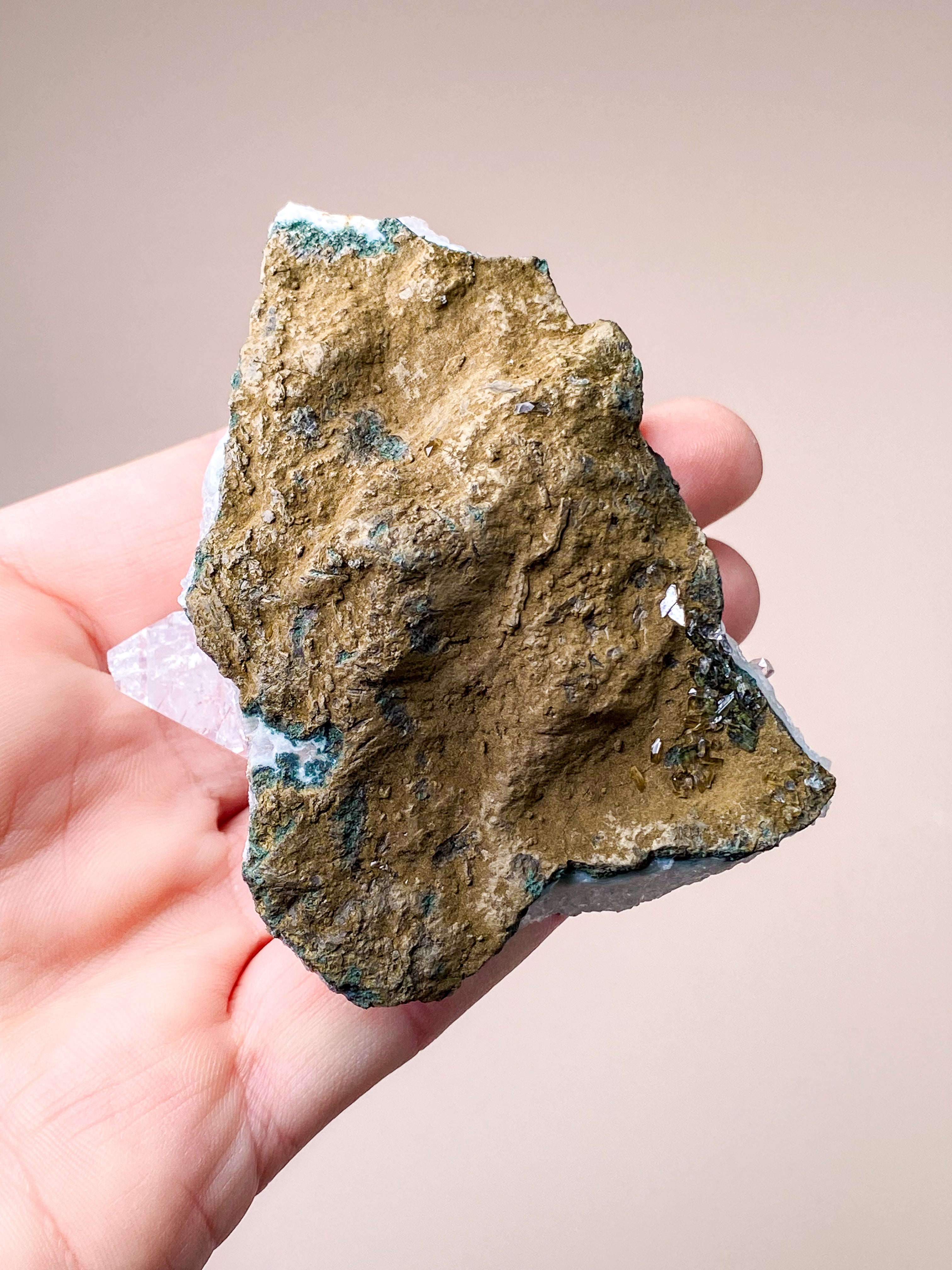 Apofyllitkluster (nr 81)