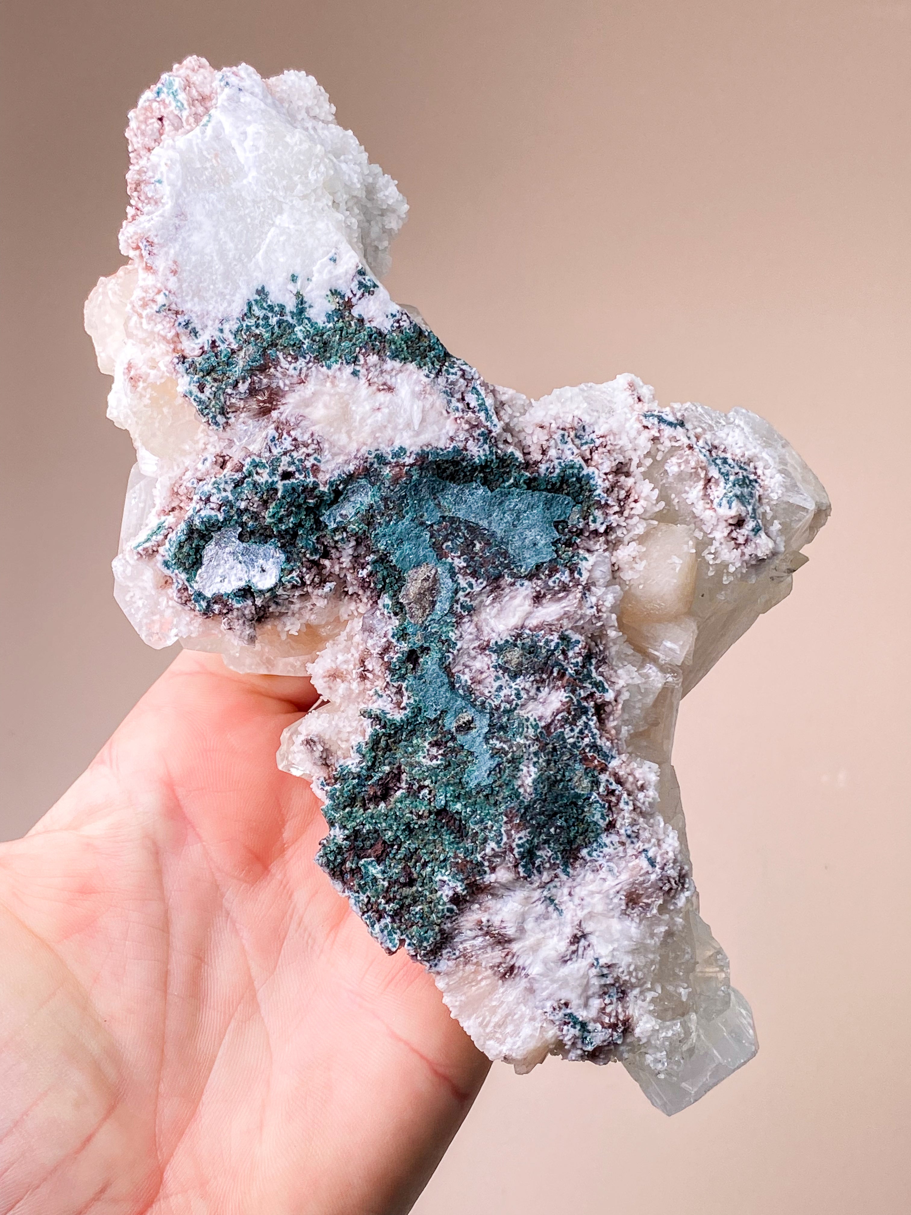 Apofyllitkluster (nr 81)