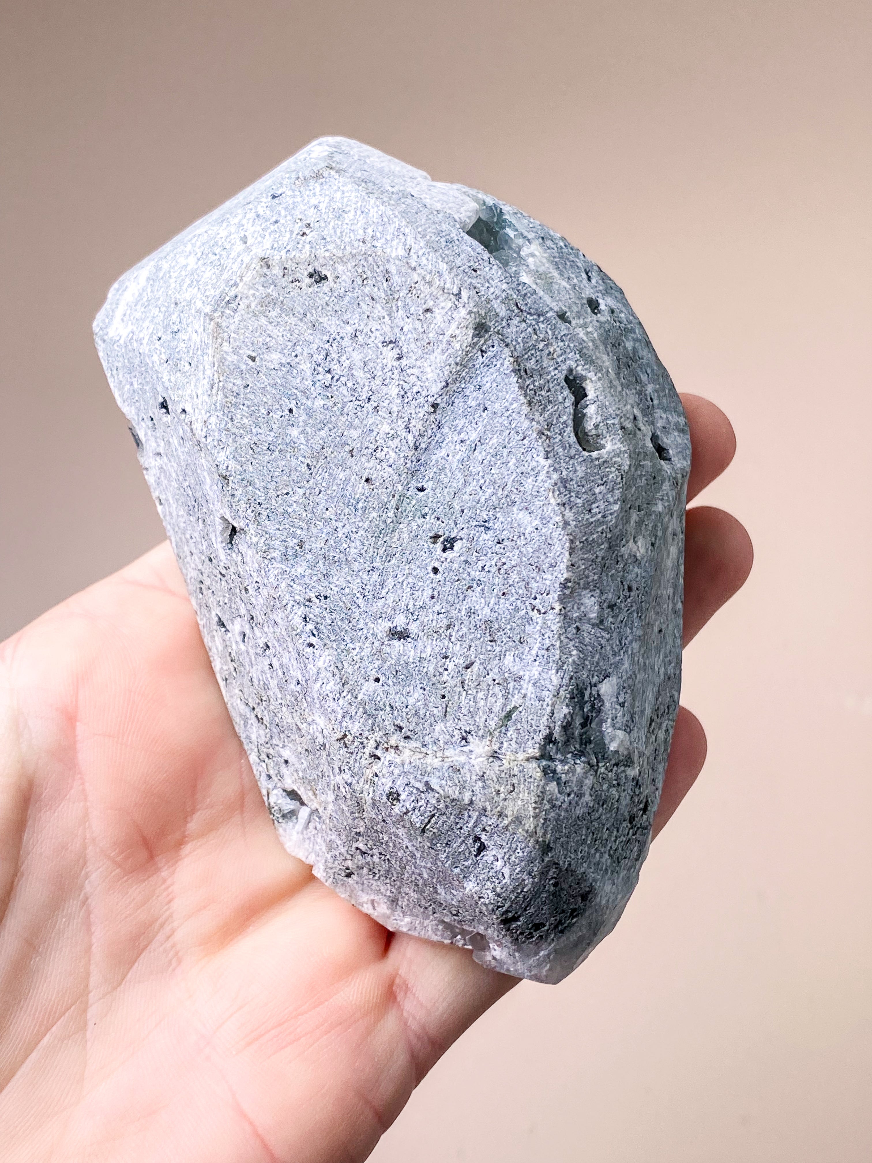 Apofyllitkluster (nr 81)