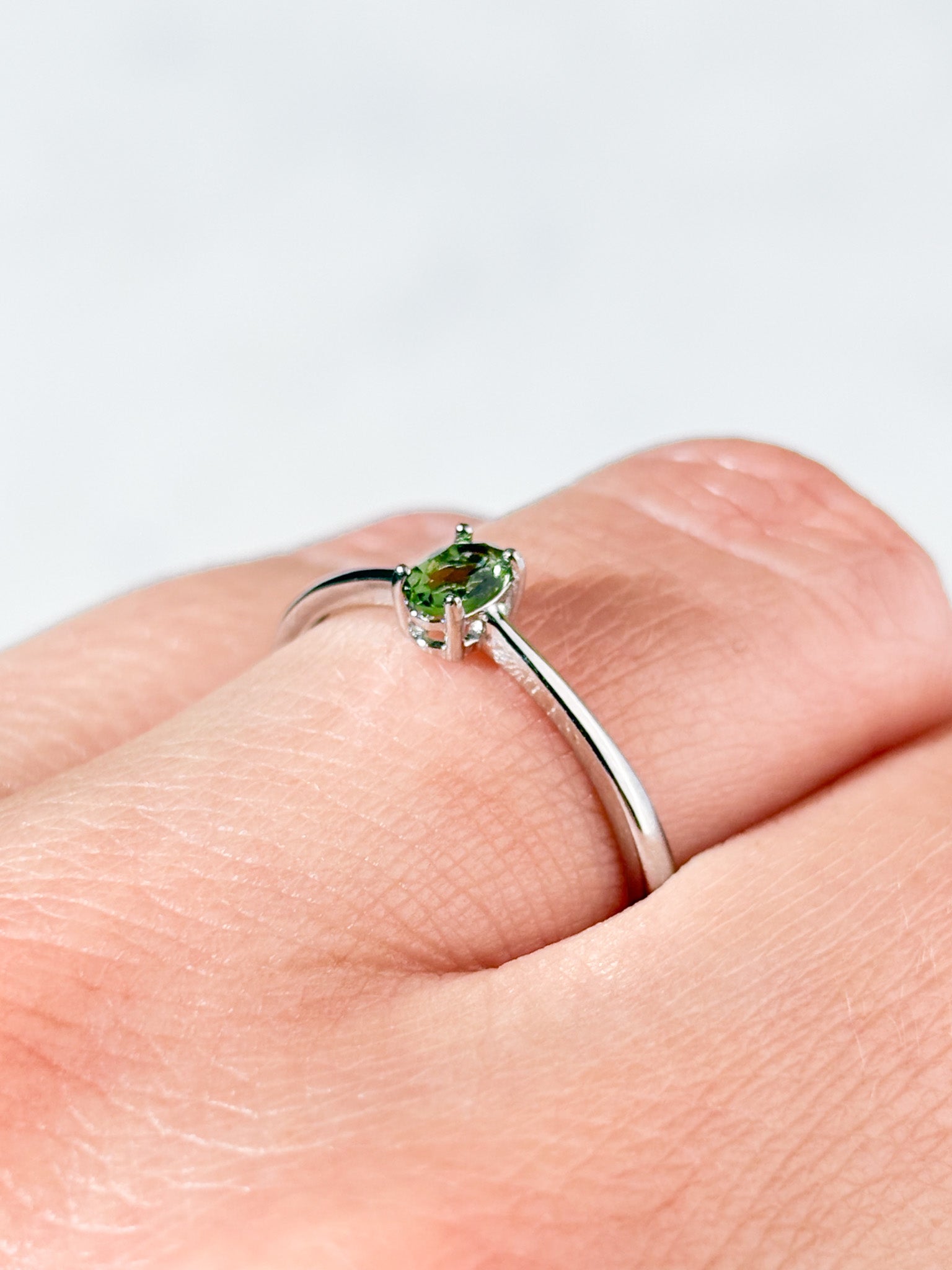 Fasetterad Moldavitring