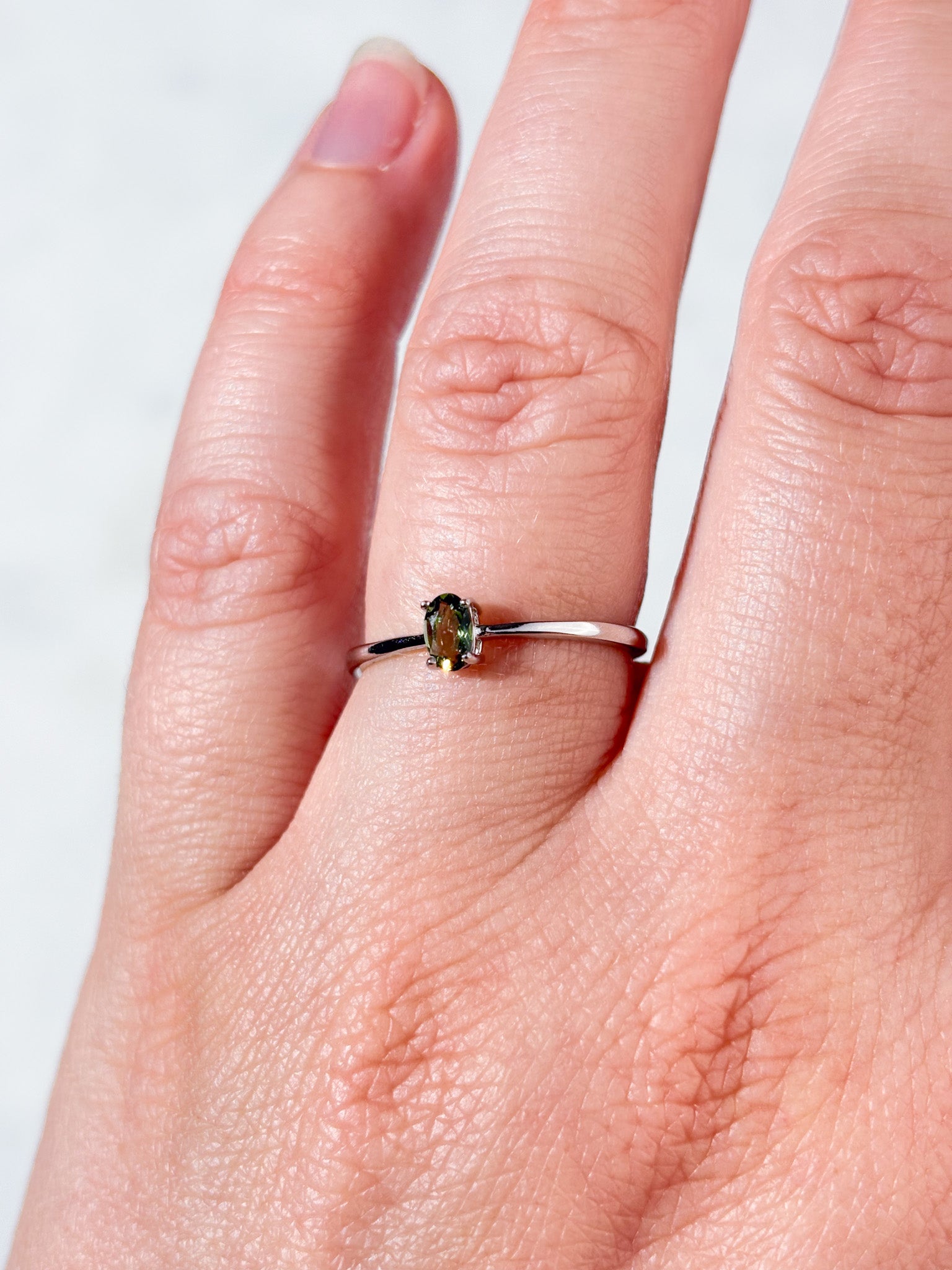 Fasetterad Moldavitring