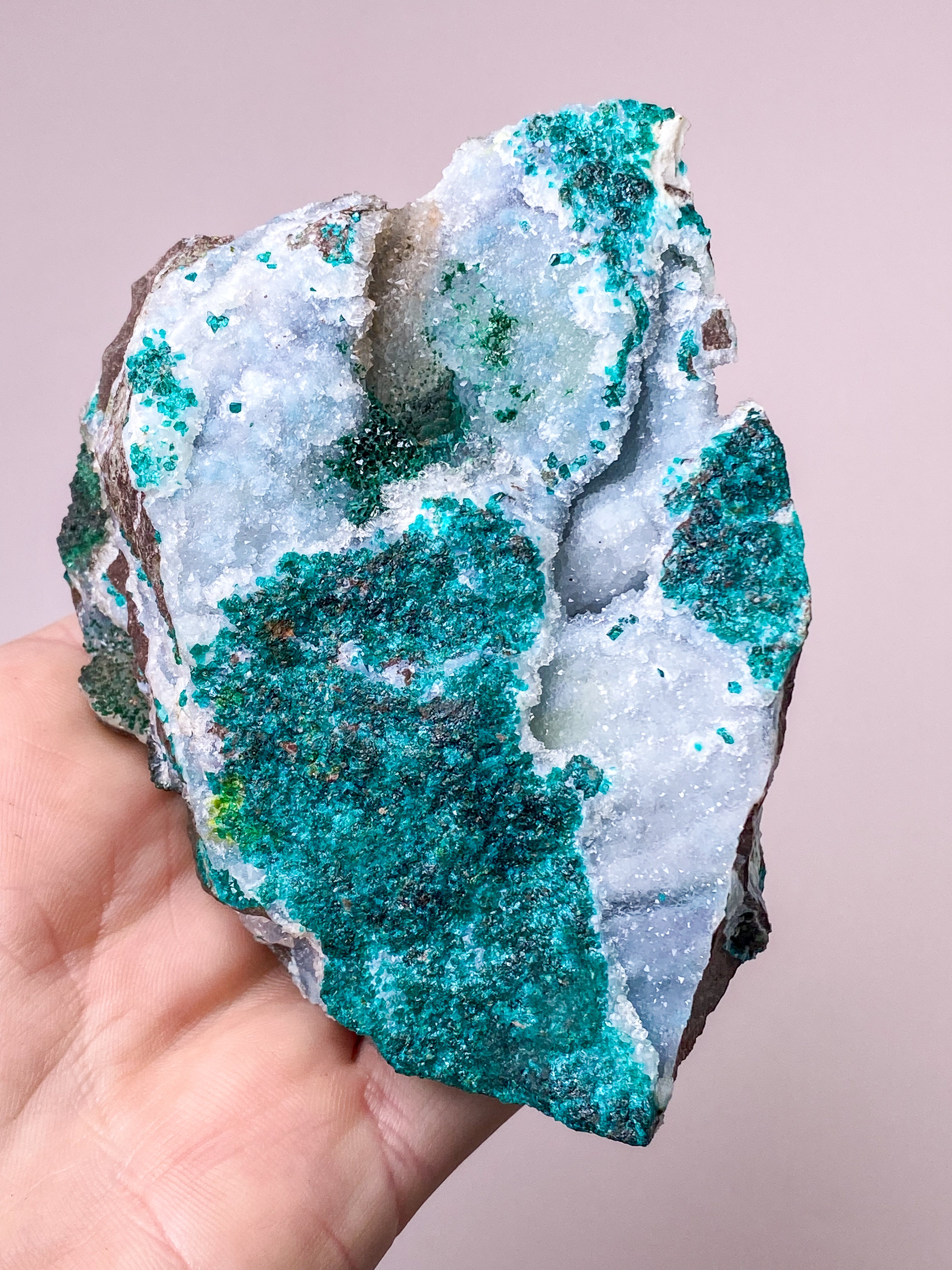 Druzy-dioptas (nr 10)