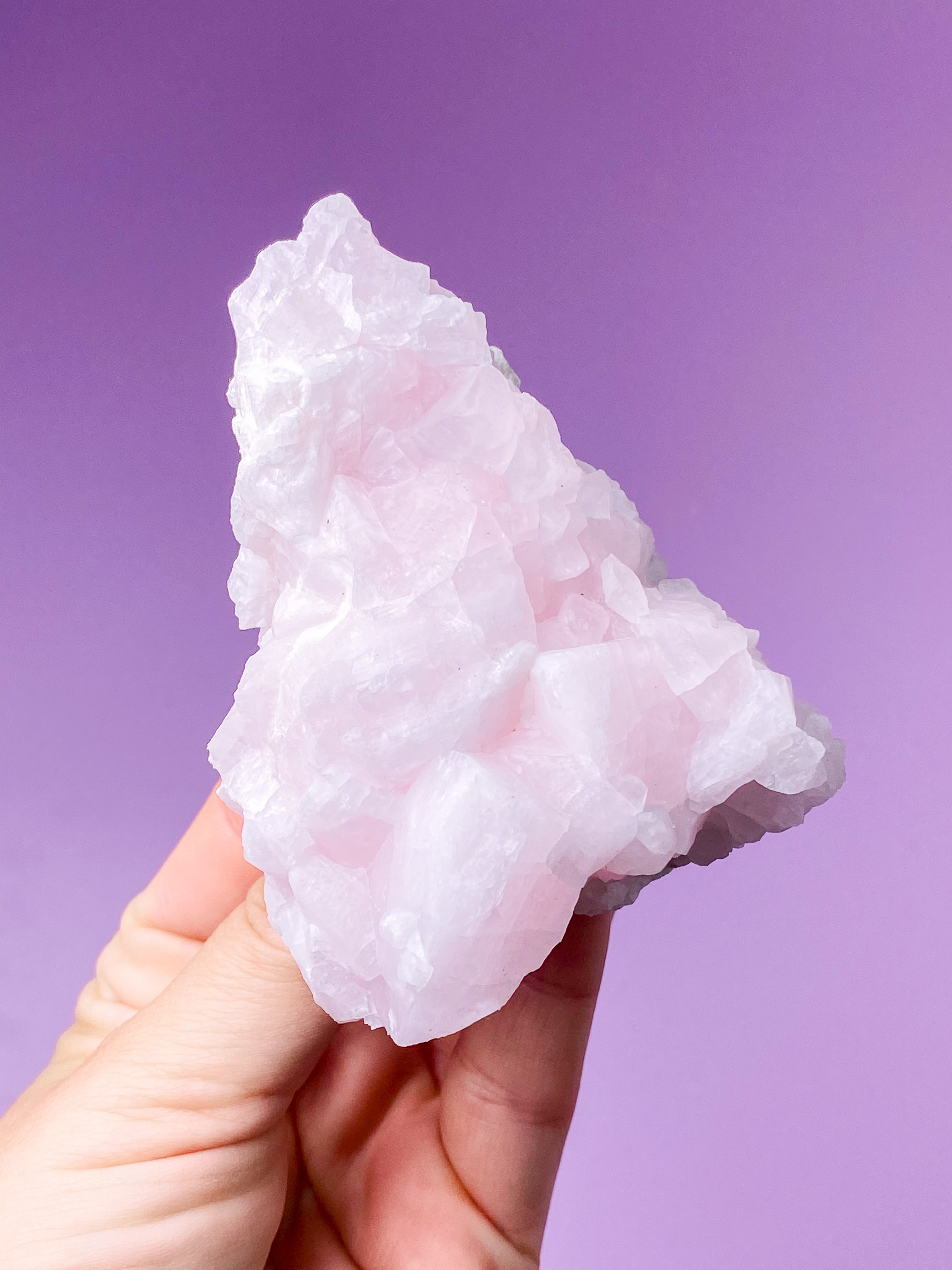 Lepidolite kulor polerade