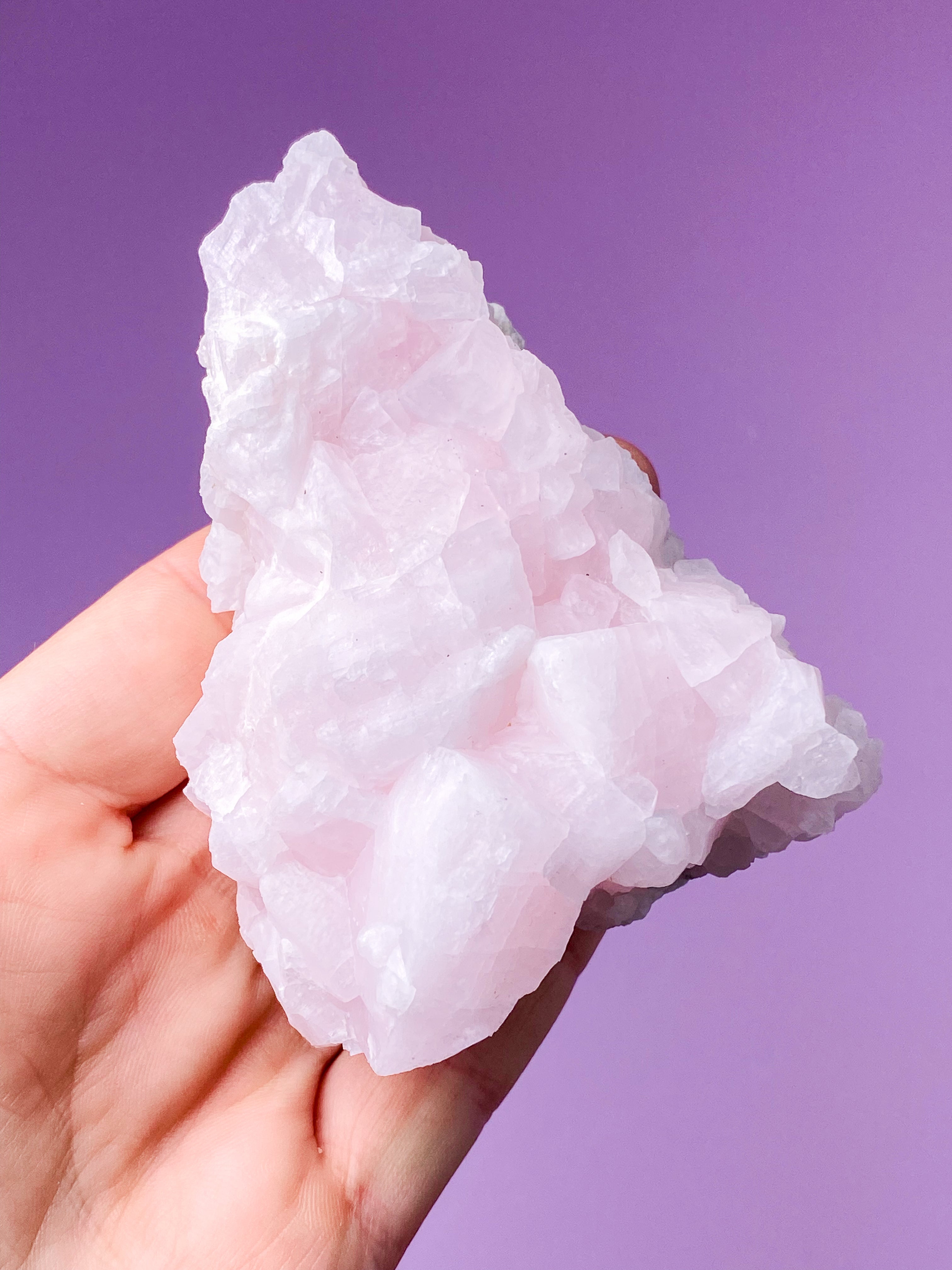 Lepidolite kulor polerade