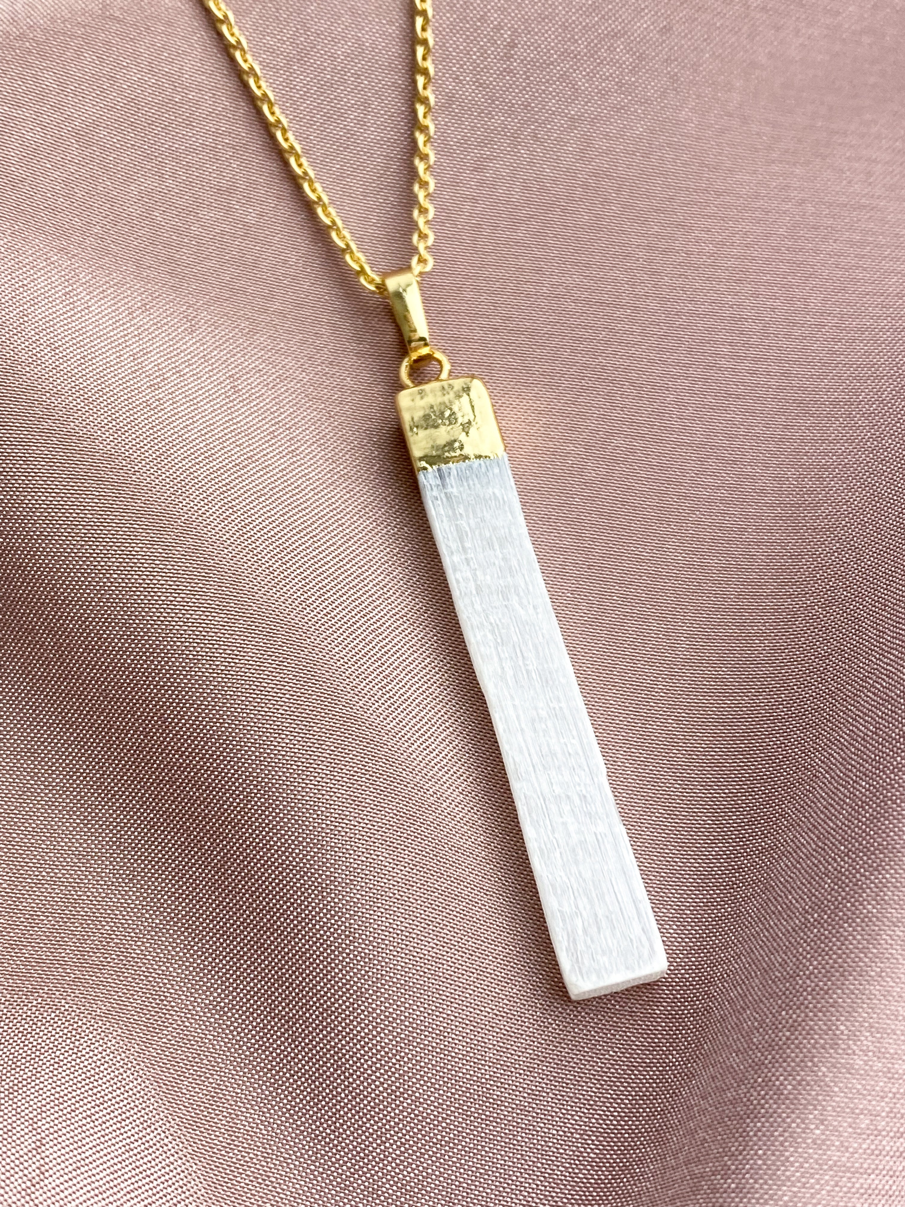 Selenit Stave Pendant (Gold County)